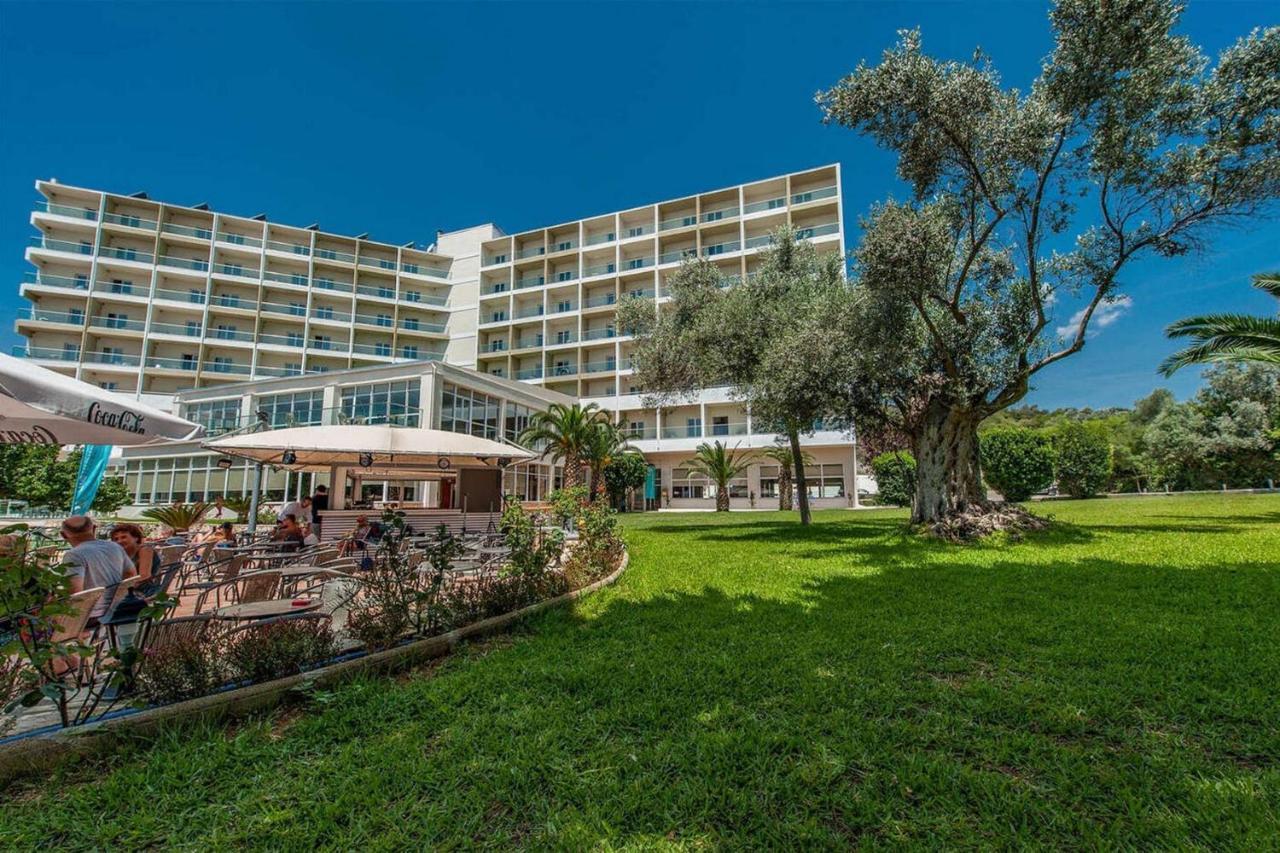 Evia Riviera Resort Амаринтос Экстерьер фото